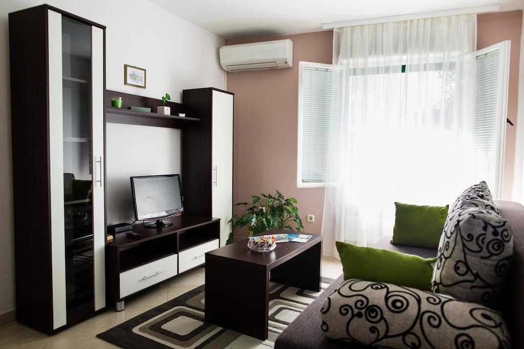 Apartments Kanajet Kaštela 部屋 写真