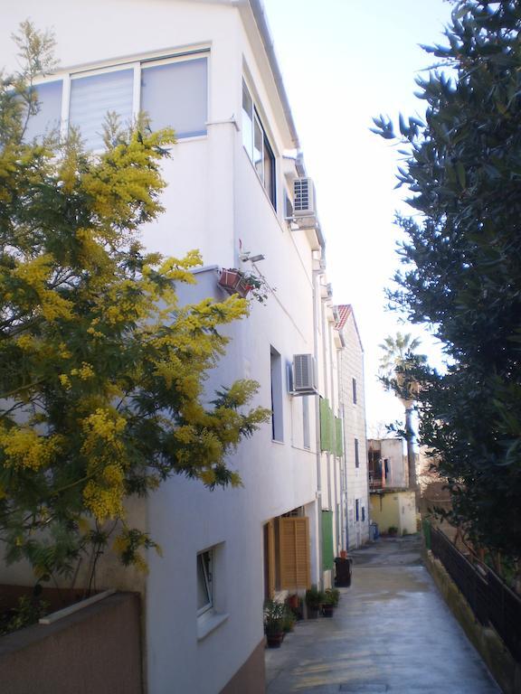 Apartments Kanajet Kaštela エクステリア 写真
