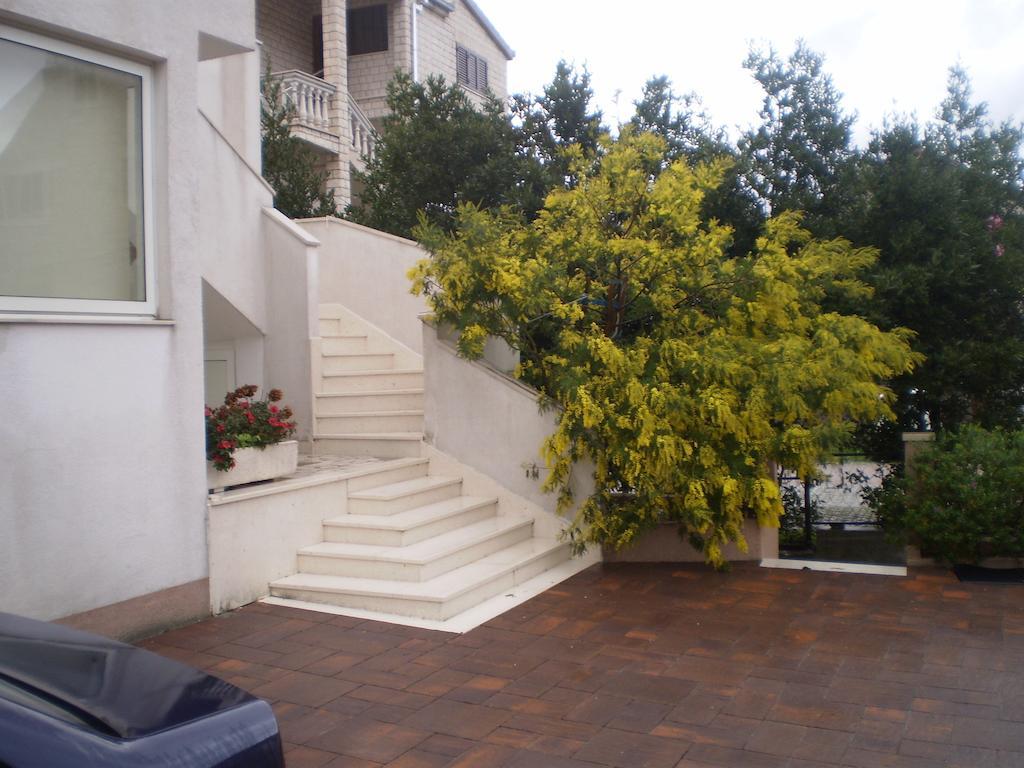 Apartments Kanajet Kaštela エクステリア 写真